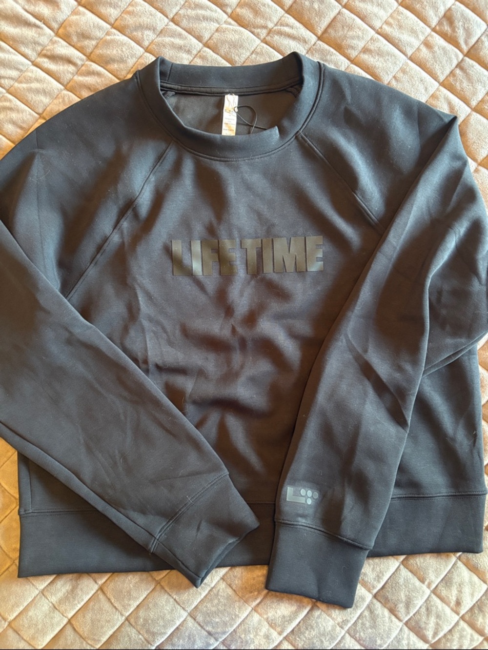 Women's Black Crewneck Sweatshirt